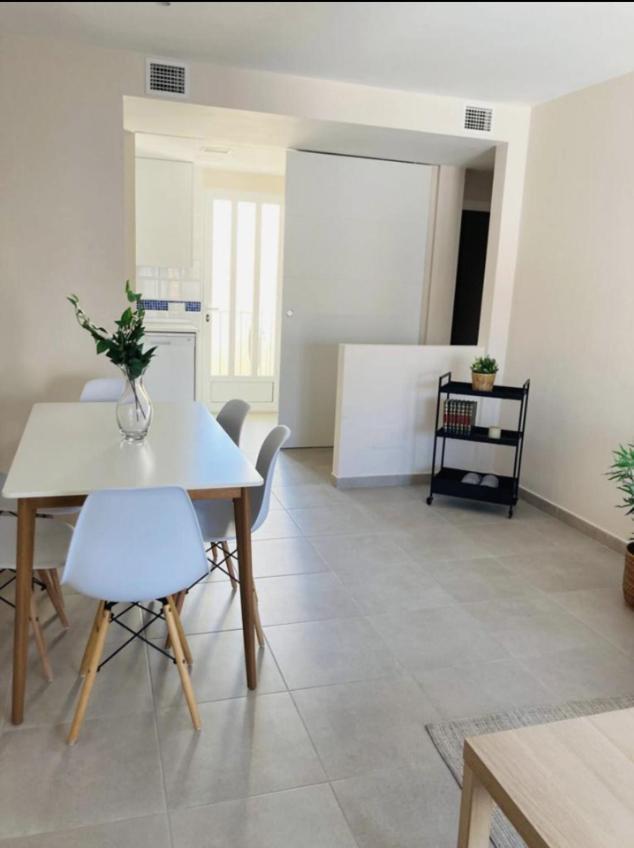 Apartamentos El Piquillo En Cadalso De Los Vidrios Dış mekan fotoğraf